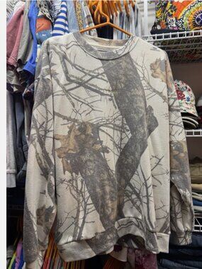 Tribe Kelley Butter Crew - Winter Break Up